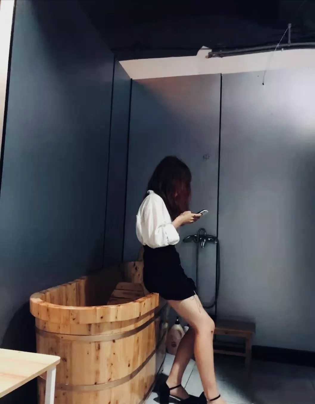 成都黄桶浴bt会所qt不办卡